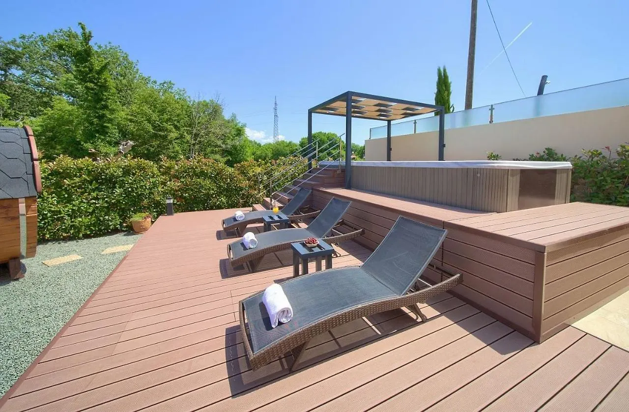 Holiday House Sea & Sun Residence Rasopasno 0*,  Croatia